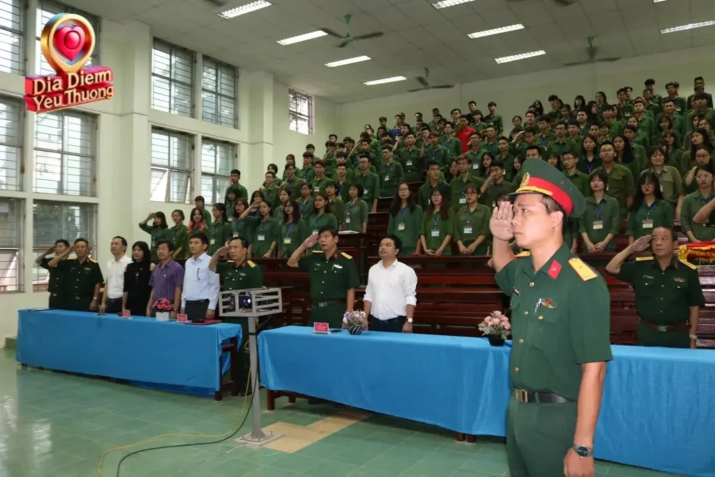 Bồi Dưỡng Tinh Thần Yêu Nước và Ý Thức Trách Nhiệm