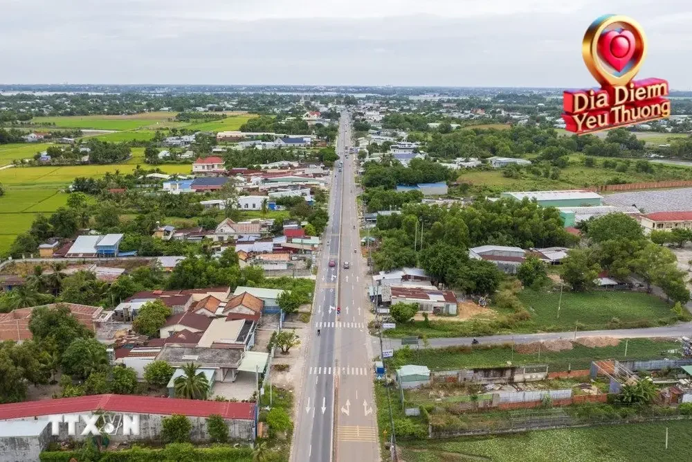 Mua Sắm và Các Hoạt Động Khác Tại Cửa Khẩu Mộc Bài